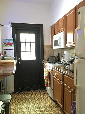 Rented by Brooklyn Real Inc | media 4