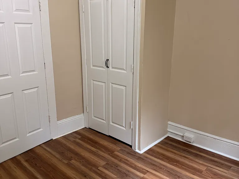 2417 Sink St — Photo 9