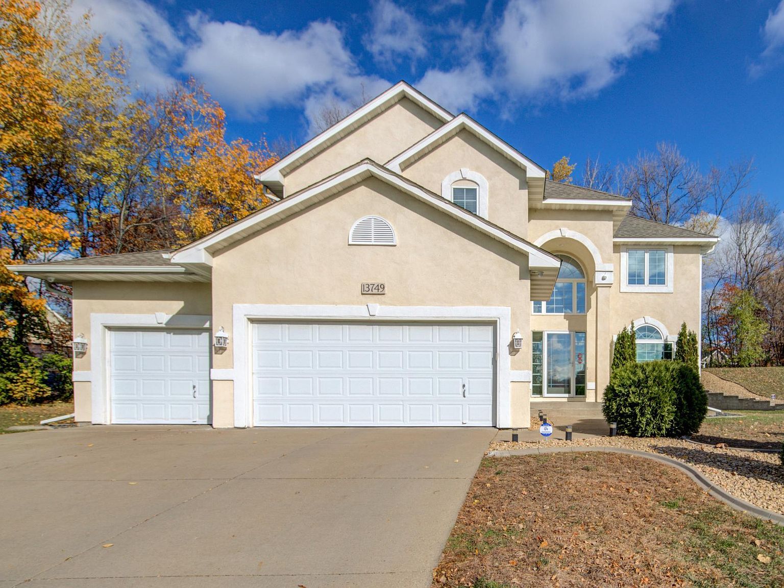 13749 Nevada Cir, Savage, MN 55378 Zillow