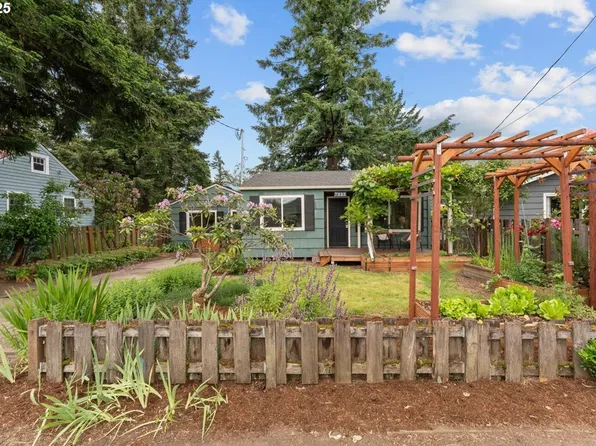 7225 SE 68th Ave, Portland, OR 97206
