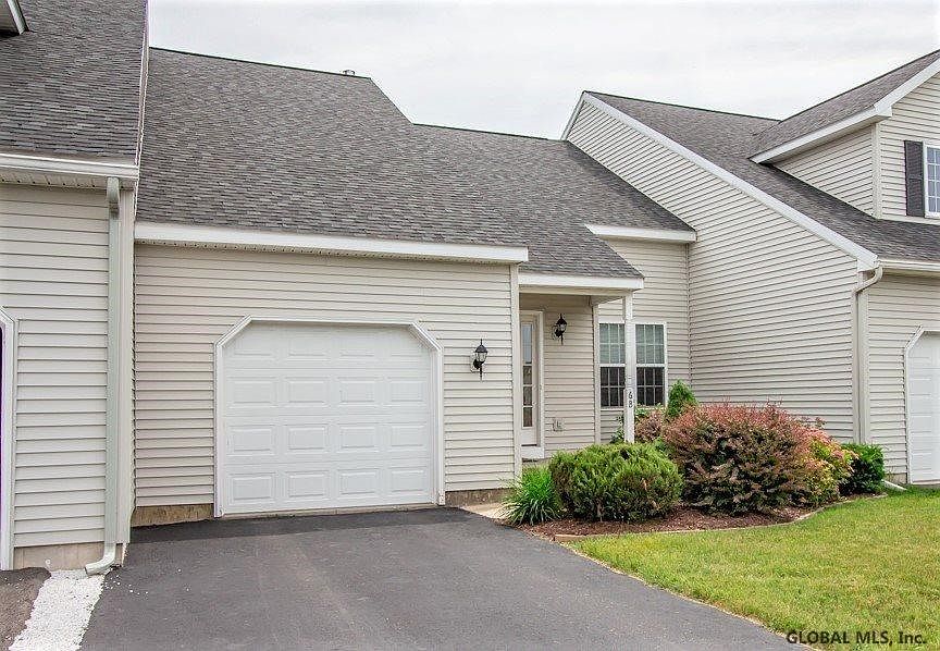 1st image of 6B Breezy Pointe Dr