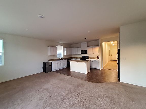 4th image of 3771 Dove Dr