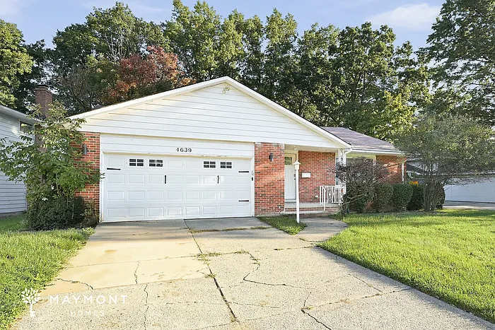 3 bed, 2.5 bath, 1748 sqft, $1,895 — Photo 4