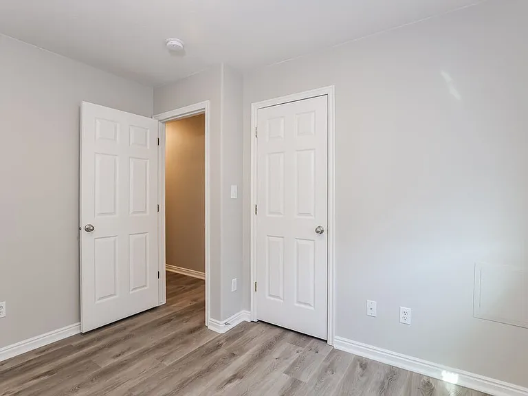 2528 W 370 N — Photo 14