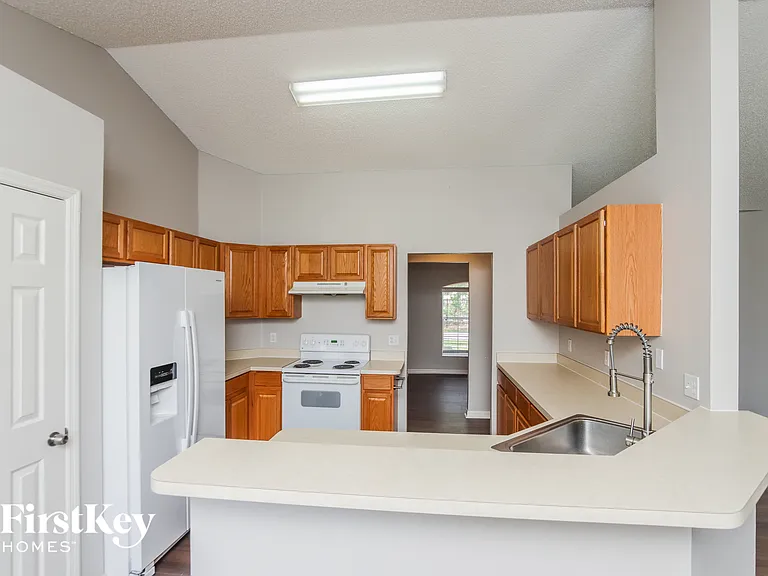 826 Tedder Rd SE — Photo 7