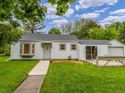 1214 Greenwood Ave, Lansing, MI, 48915