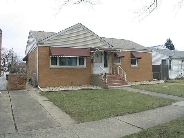 3206 Sarah St photo 1