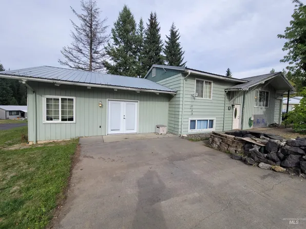 147 Hemlock Ct, Pierce, ID 83546