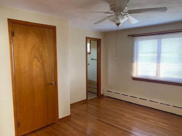 533 Indiana St — Photo 15