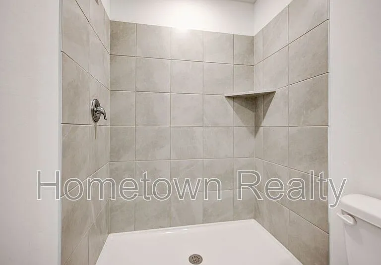 3303 NW 149th St — Photo 22