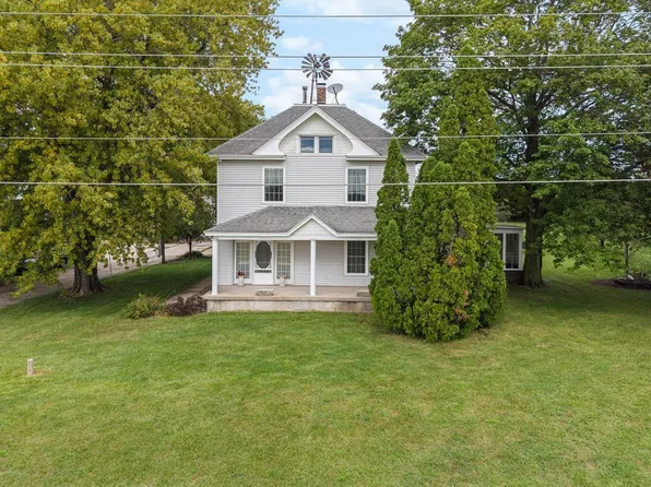 28525 94th Ave N, Hillsdale, IL 61257