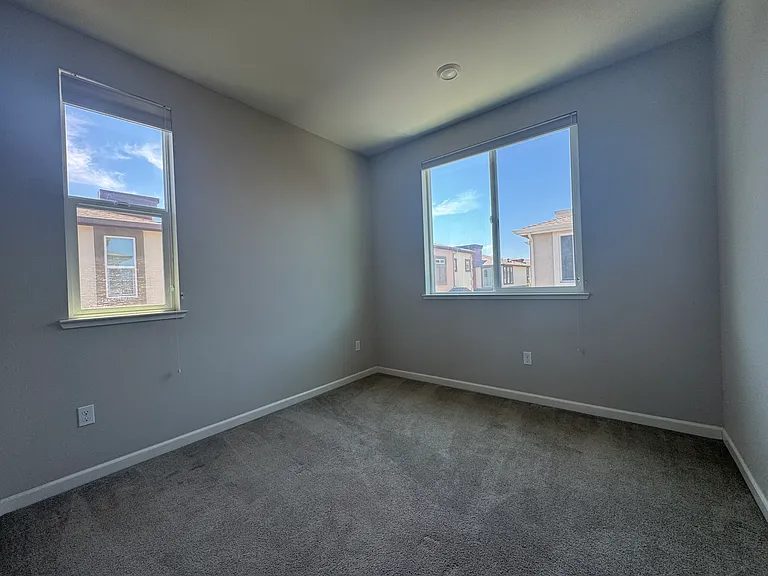 1026 Abruzzo Ln #1 — Photo 12