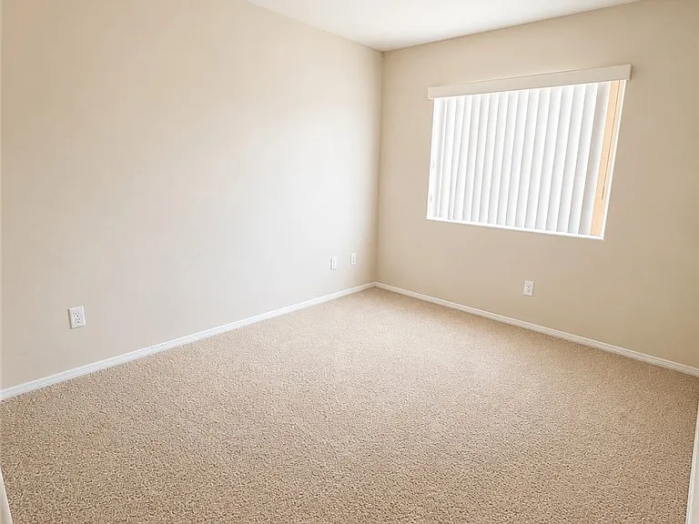 409 Orchid Oasis Ave — Photo 5