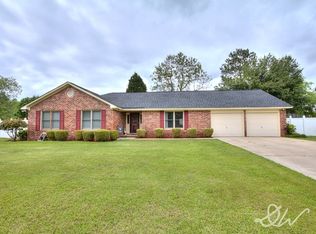 430 Derek Dr, Sumter, SC 29154