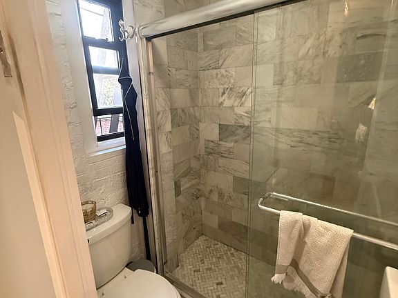 3rd image of 1481 York Ave APT 1