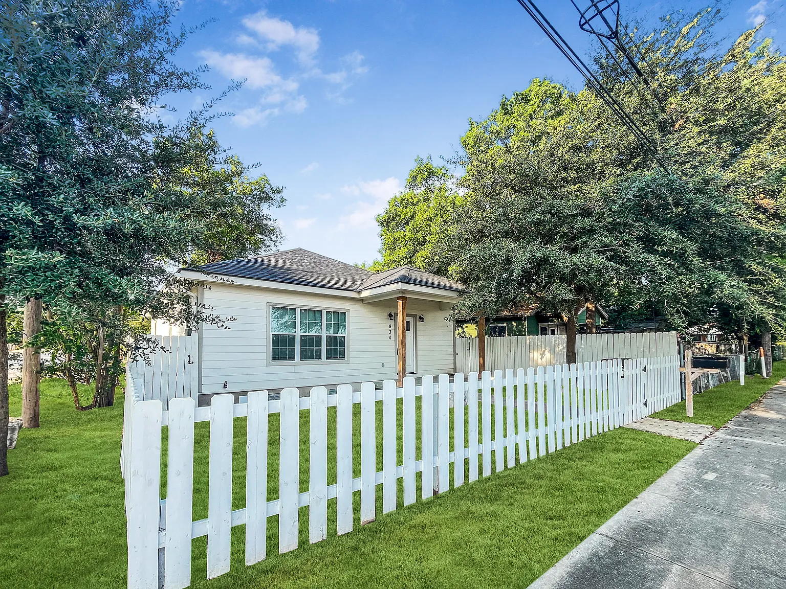 3 bed, 1380 sqft, $1,625 — Photo 3