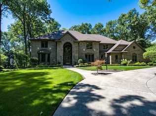 205 Greenfield Dr, Middlebury, IN 46540