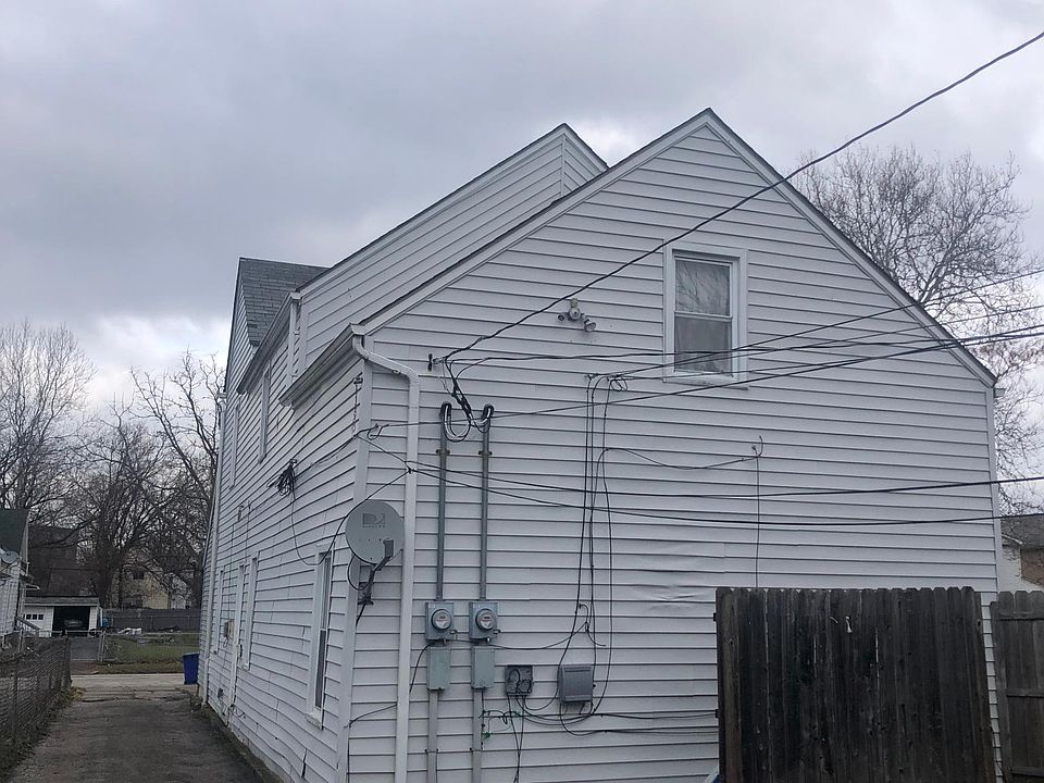 1st image of 1592 E 47th St #Up