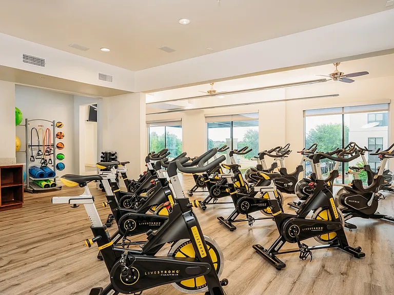 Lakeshore Pearl — Photo 19