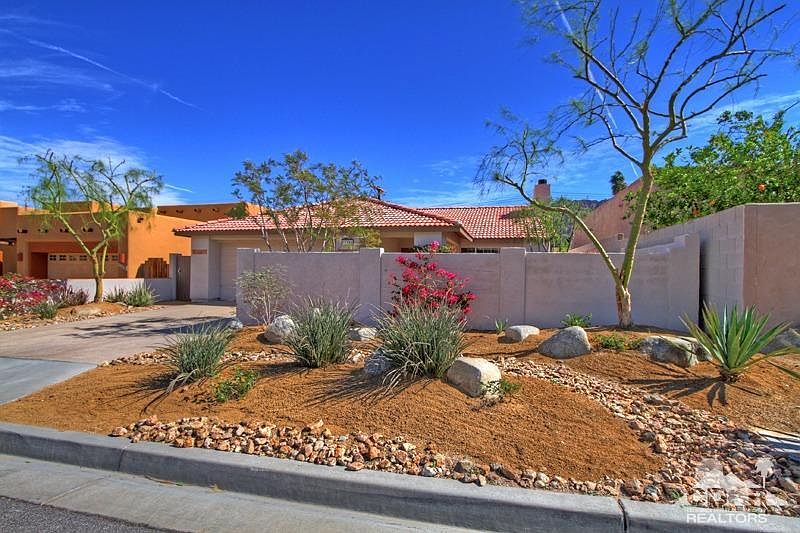 1st image of 53320 Avenida Carranza