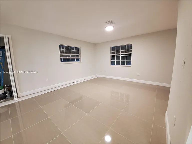 10372 NW 10th Ave — Photo 12