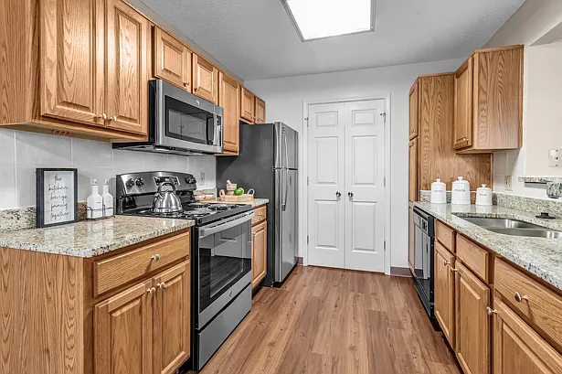 Windsong Place Apartments — Photo 50