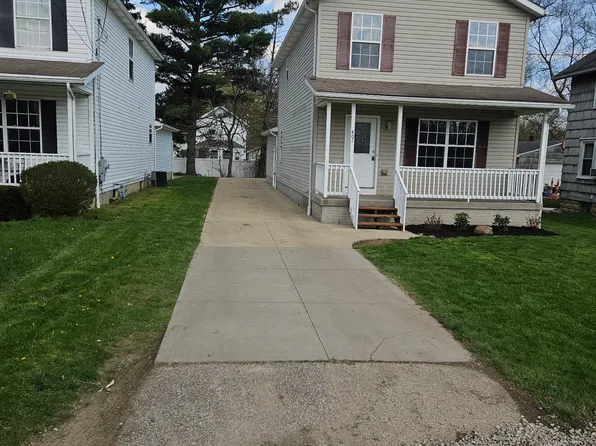 401 Lessig Ave, Akron, OH 44312