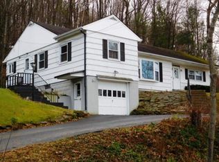 32 Bates Rd, Bradford, PA 16701