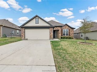 210 Cross Ln, Caldwell, TX 77836