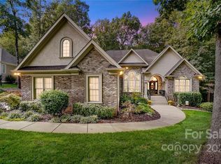 7704 Juniper Ln, Denver, NC 28037