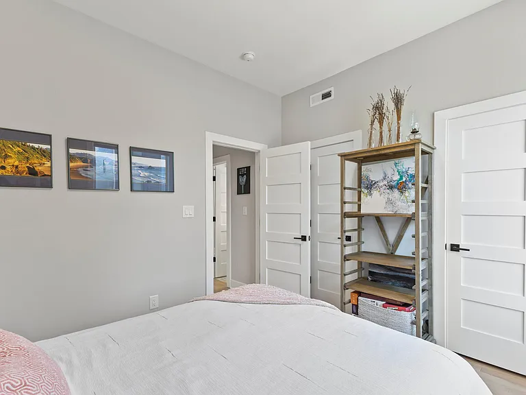 604 Velma Hopkins Ln — Photo 31