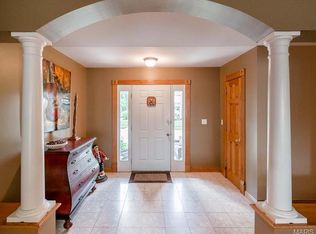 1544 Country Bend Dr, Saint Charles, MO