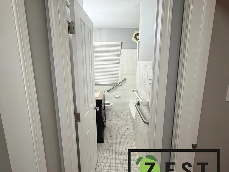 24601 Andover Dr — Photo 7