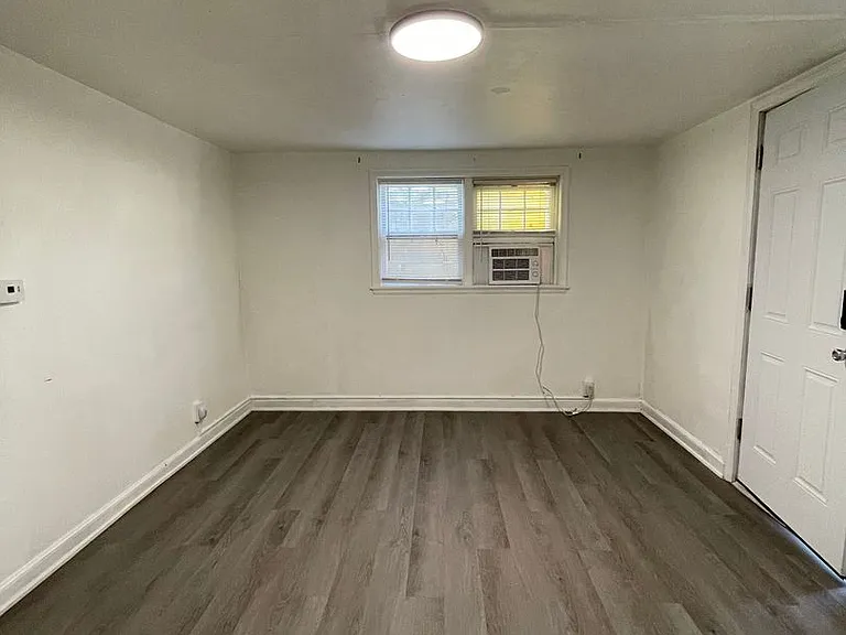 2650 Cottage Grove Ave — Photo 31