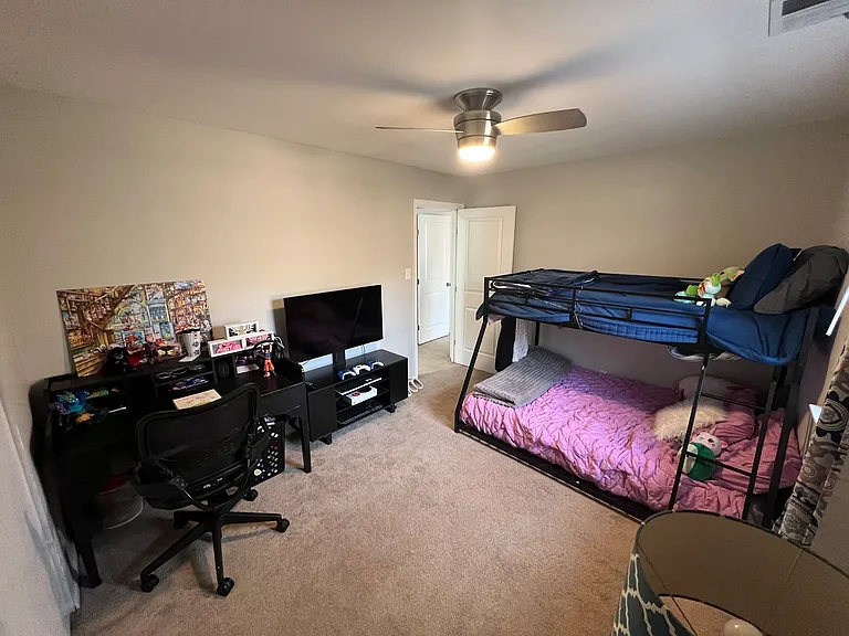 4000 Gypsy Ln #247 — Photo 11