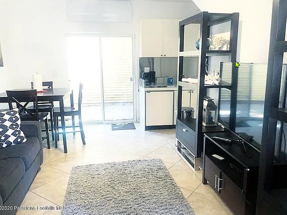 3rd image of 748 1/2 N La Jolla Ave #1/2