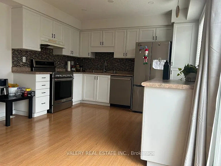 21 Sorrento St #1 — Photo 4