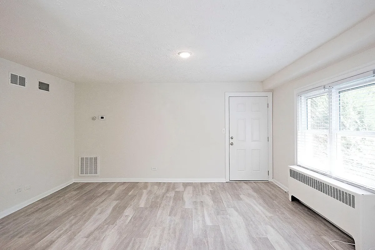 Building Photo - 616 Rock Creek Rd #B