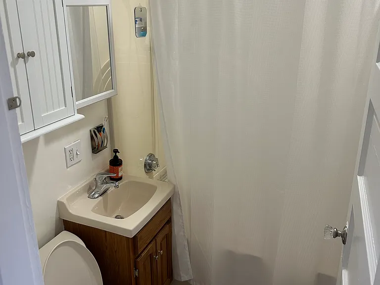 109 Manuel Ave #2 — Photo 9