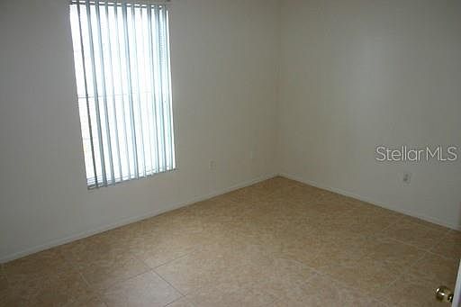 4th image of 6713 Lodge Ave #10