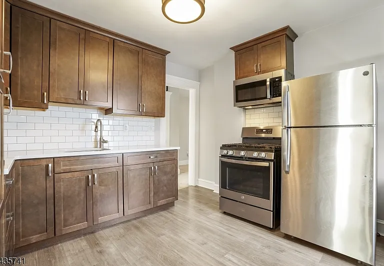 42 N 21st St #2 — Photo 14