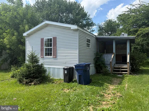 500 Lissie Ln, Coatesville, PA 19320