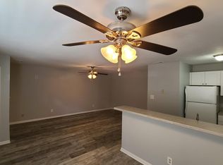 3521 Clover Meadows Dr, Chesapeake, VA 23321