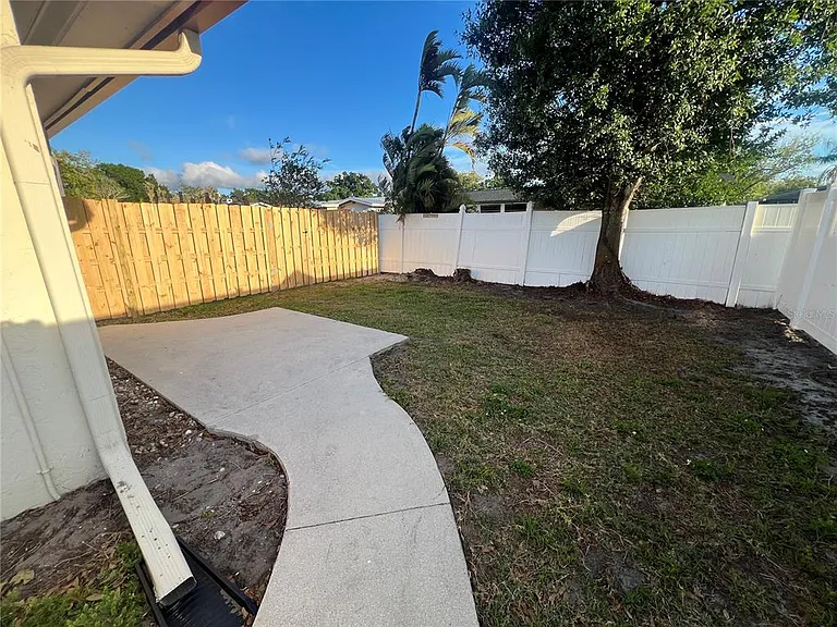 3710 Wilkinson Rd — Photo 8
