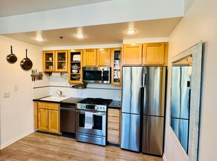 2801 1st Ave APT 205, Seattle, WA 98121