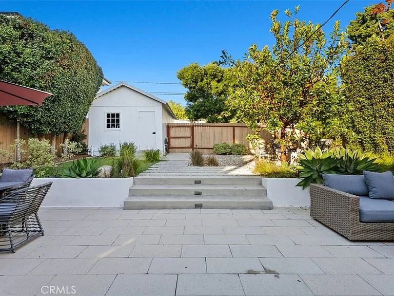 414 Cypress Dr — Photo 28