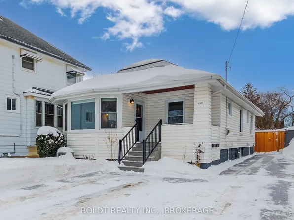 1 Taylor Ave, Saint Catharines, ON L2R 6G7