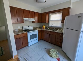 409 June Ter, Barrington, IL 60010