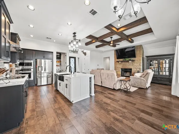 267 Eagle Rock Rd, Spring Branch, TX 78070