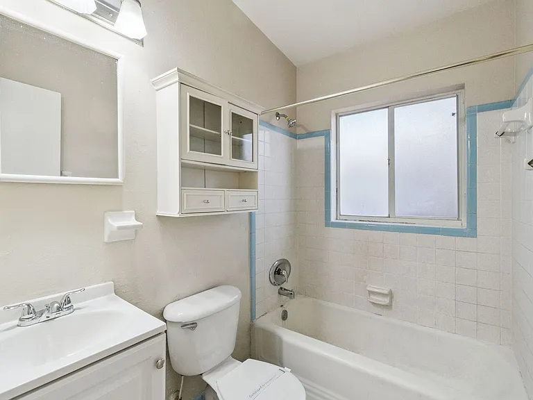 1416 Beatrice Dr — Photo 8